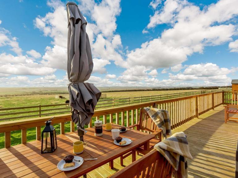 Caithness View Luxury Farm Lodges And Bbq Huts Wick  Exterior foto