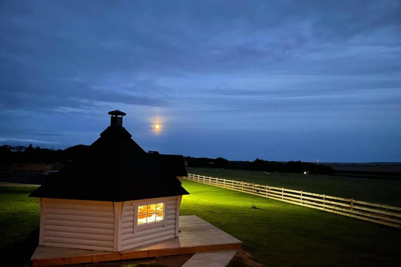 Caithness View Luxury Farm Lodges And Bbq Huts Wick  Exterior foto