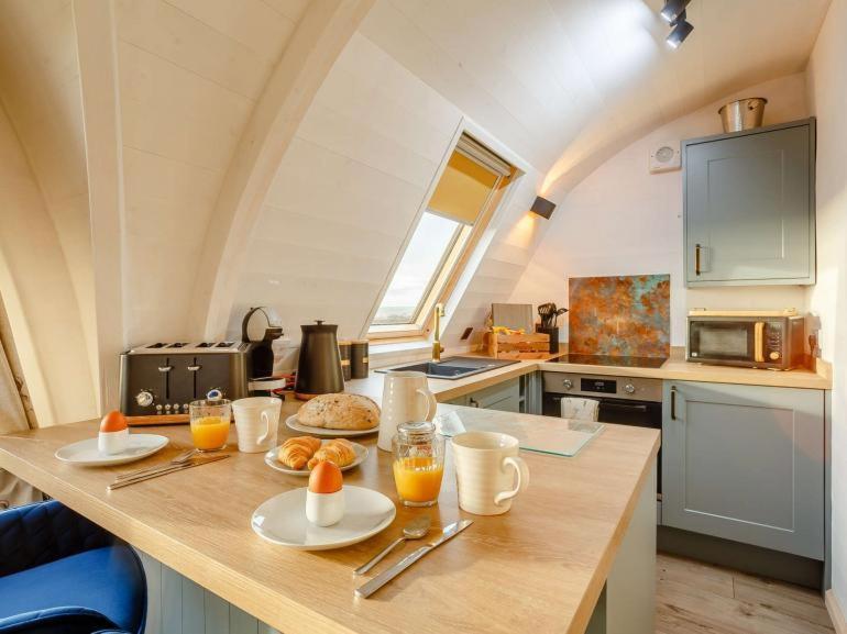 Caithness View Luxury Farm Lodges And Bbq Huts Wick  Exterior foto